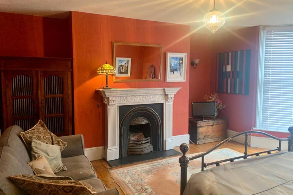 Stunning 18Th Century 5 Bed House Old-Town Hastings Villa Bagian luar foto
